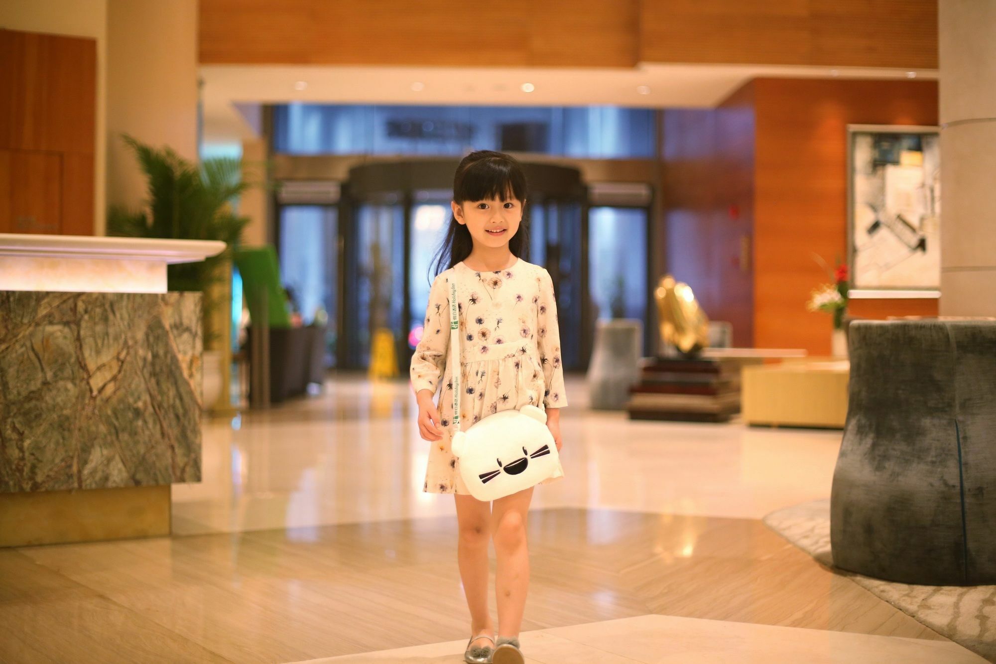 Holiday Inn Yinchuan International Trade Centre, An Ihg Hotel Exterior photo